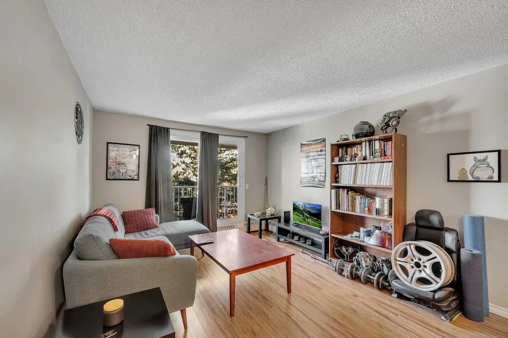 110 20 Avenue NE Calgary AB T2E 1P7