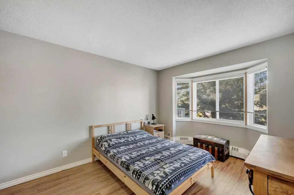 110 20 Avenue NE Calgary AB T2E 1P7
