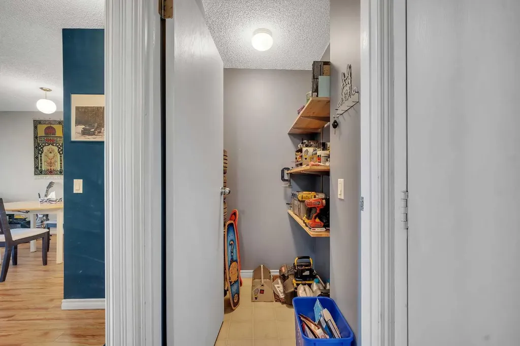 110 20 Avenue NE Calgary AB T2E 1P7