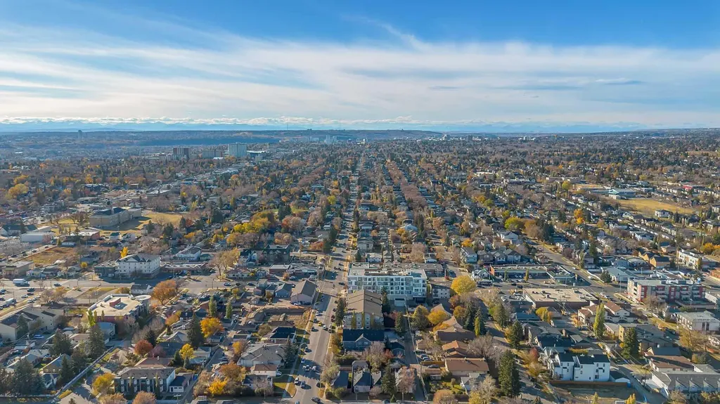 110 20 Avenue NE Calgary AB T2E 1P7