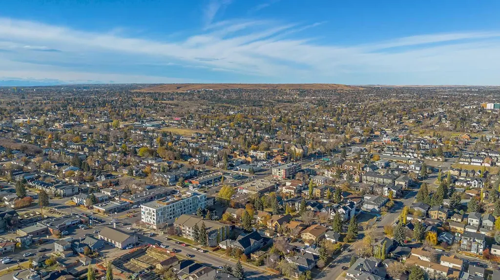 110 20 Avenue NE Calgary AB T2E 1P7