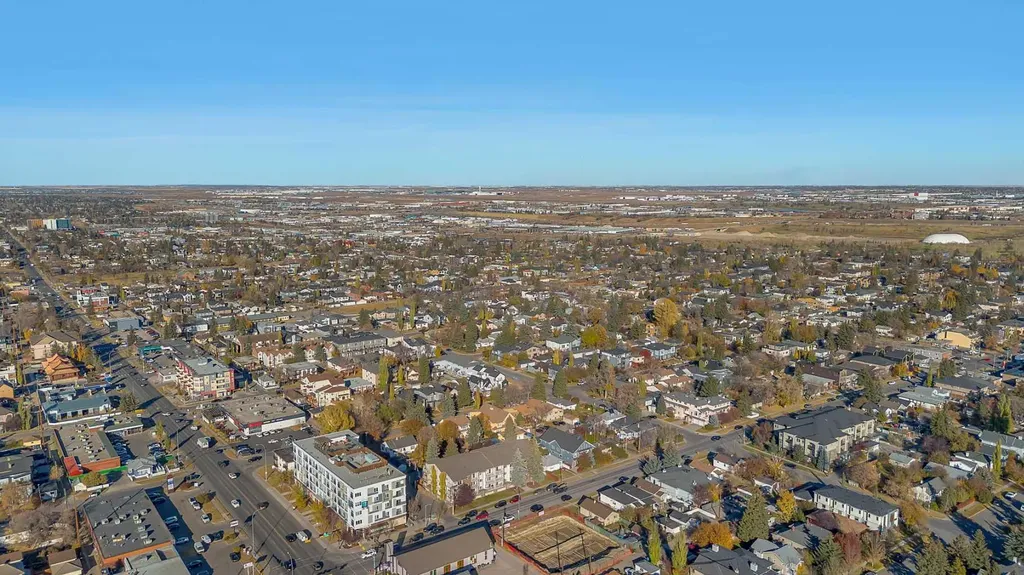 110 20 Avenue NE Calgary AB T2E 1P7