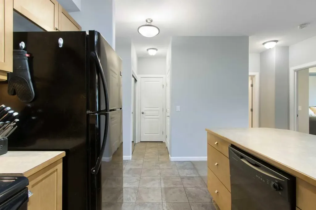 52 Cranfield Link SE Calgary AB T3M0N9