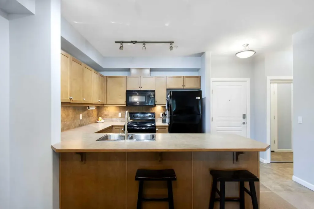 52 Cranfield Link SE Calgary AB T3M0N9