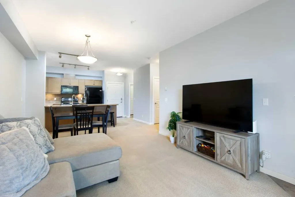 52 Cranfield Link SE Calgary AB T3M0N9
