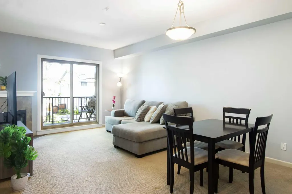 52 Cranfield Link SE Calgary AB T3M0N9