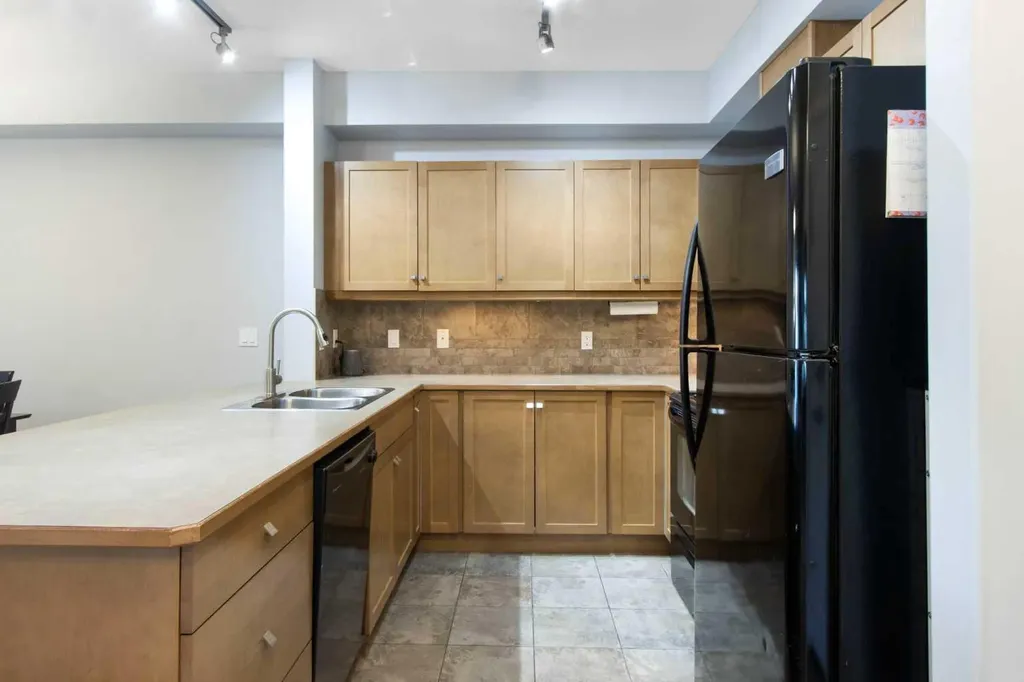 52 Cranfield Link SE Calgary AB T3M0N9