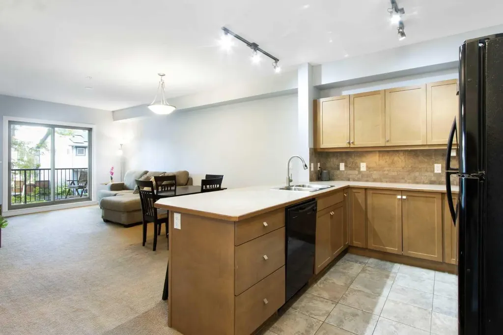 52 Cranfield Link SE Calgary AB T3M0N9