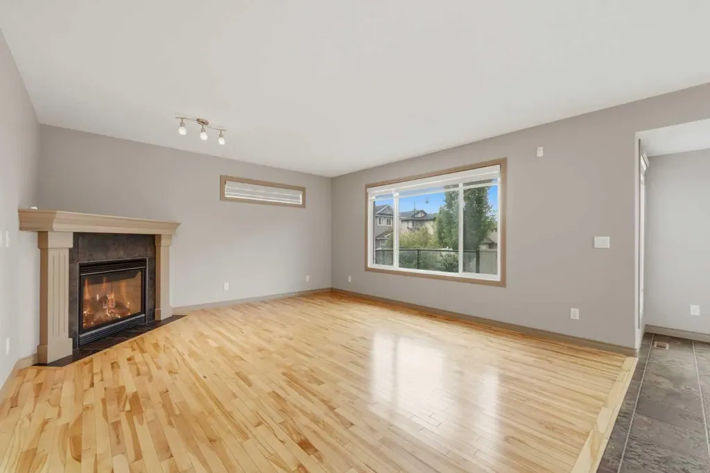 137 Evanscove Circle NW Calgary AB T3P 0A2