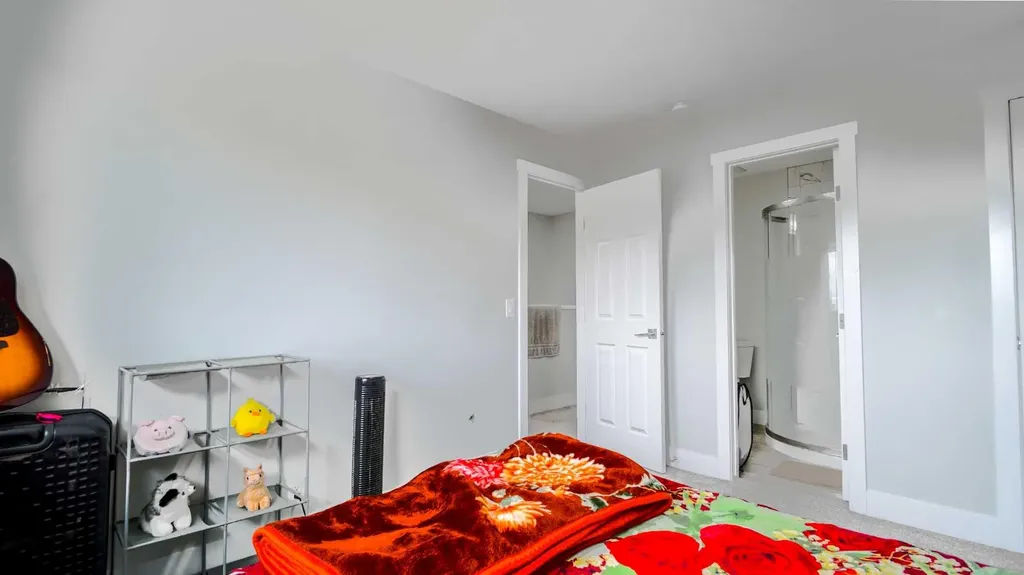 164 Castlegreen Close NE Calgary AB T3J1Y6