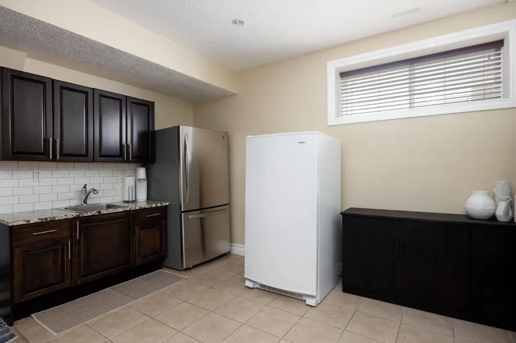 376 Fireweed Crescent Fort Mcmurray AB T9K0J2