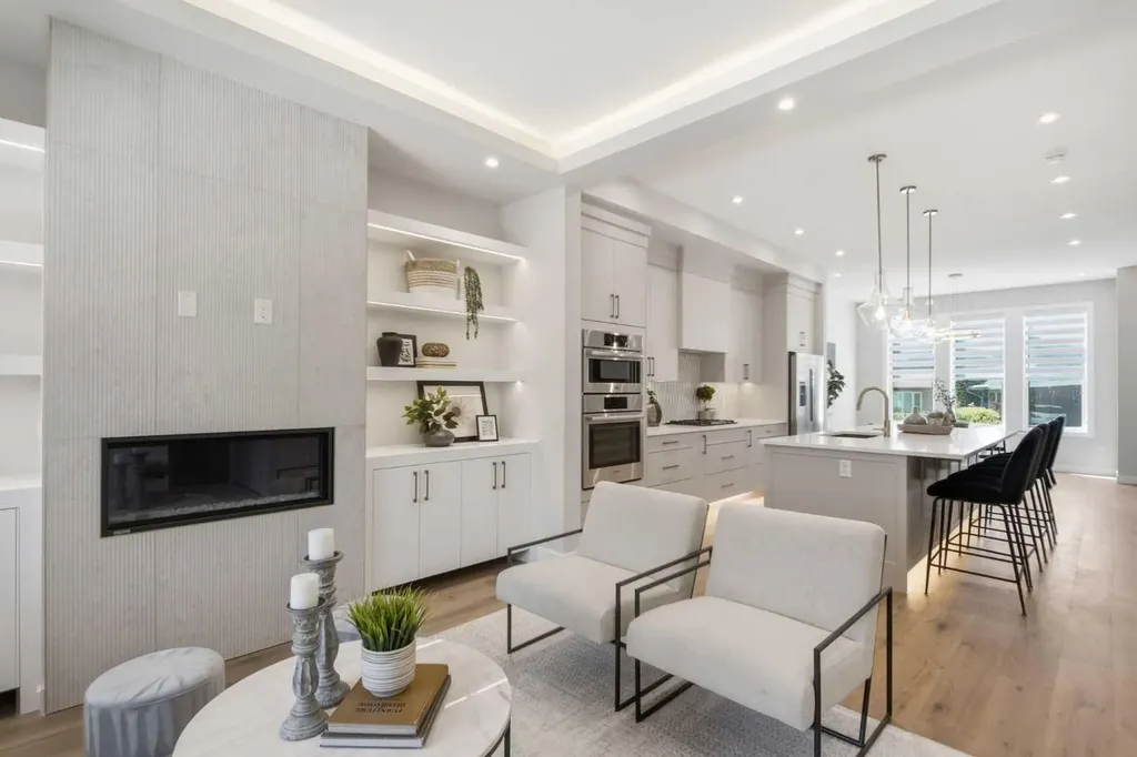 4724 Nordegg Crescent NW Calgary AB T2K 2M5
