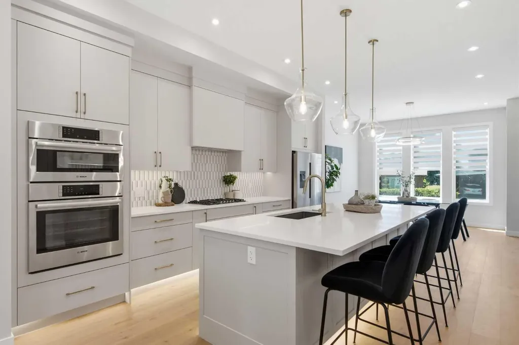 4724 Nordegg Crescent NW Calgary AB T2K 2M5