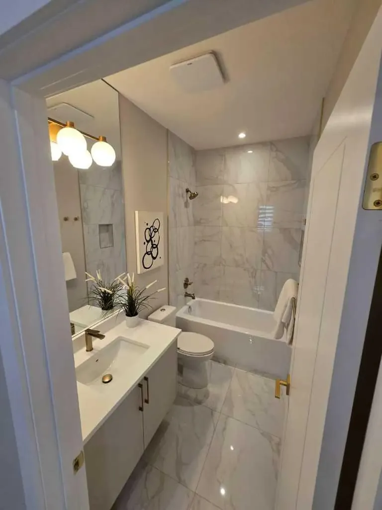 4724 Nordegg Crescent NW Calgary AB T2K 2M5