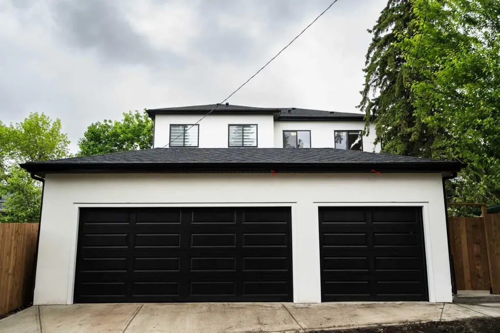 4724 Nordegg Crescent NW Calgary AB T2K 2M5