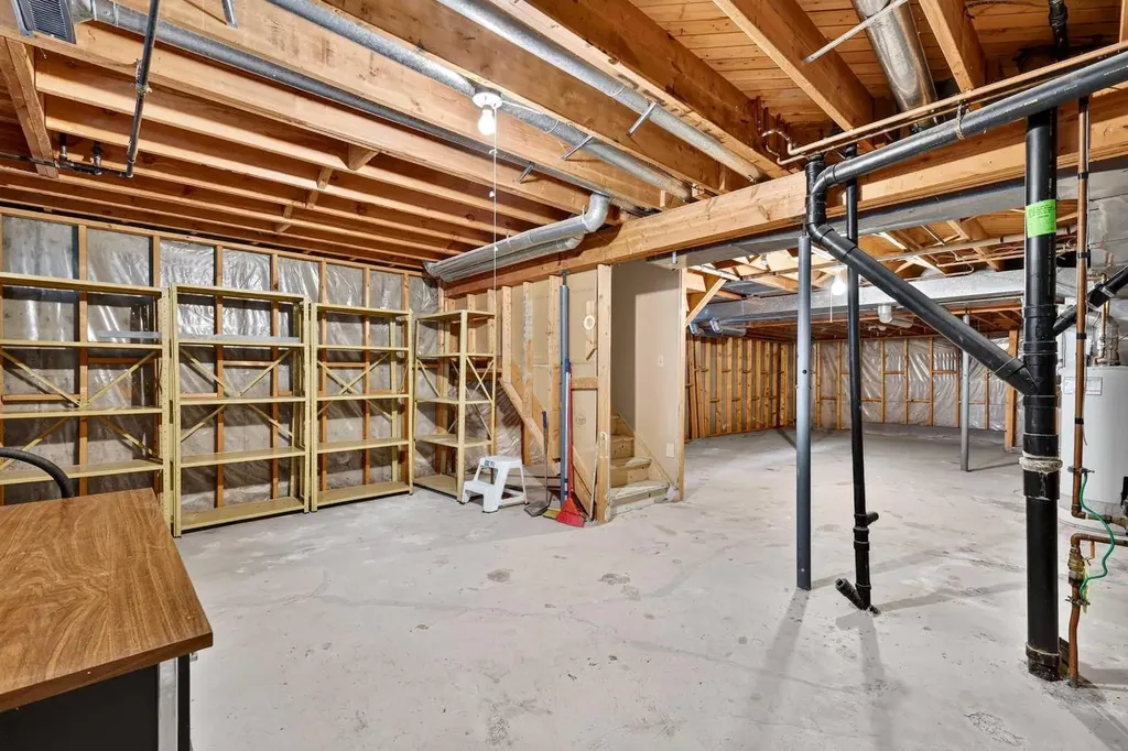 296 Templeton Circle NE Calgary AB T1Y 5R5