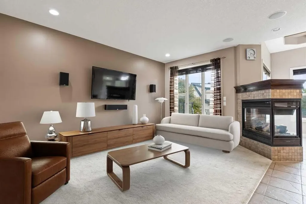 1863 Panatella Boulevard NW Calgary AB T3K 0H3