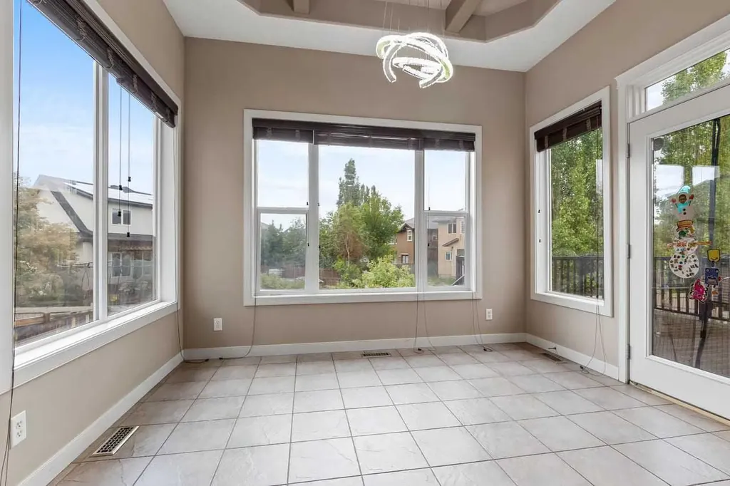 1863 Panatella Boulevard NW Calgary AB T3K 0H3