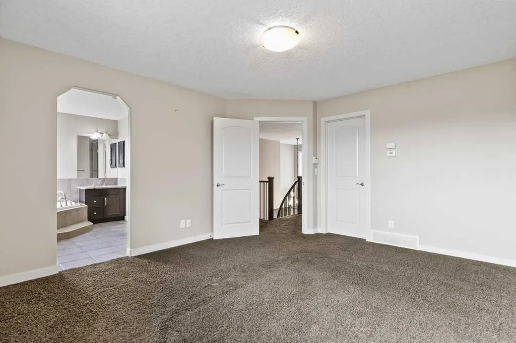 1863 Panatella Boulevard NW Calgary AB T3K 0H3