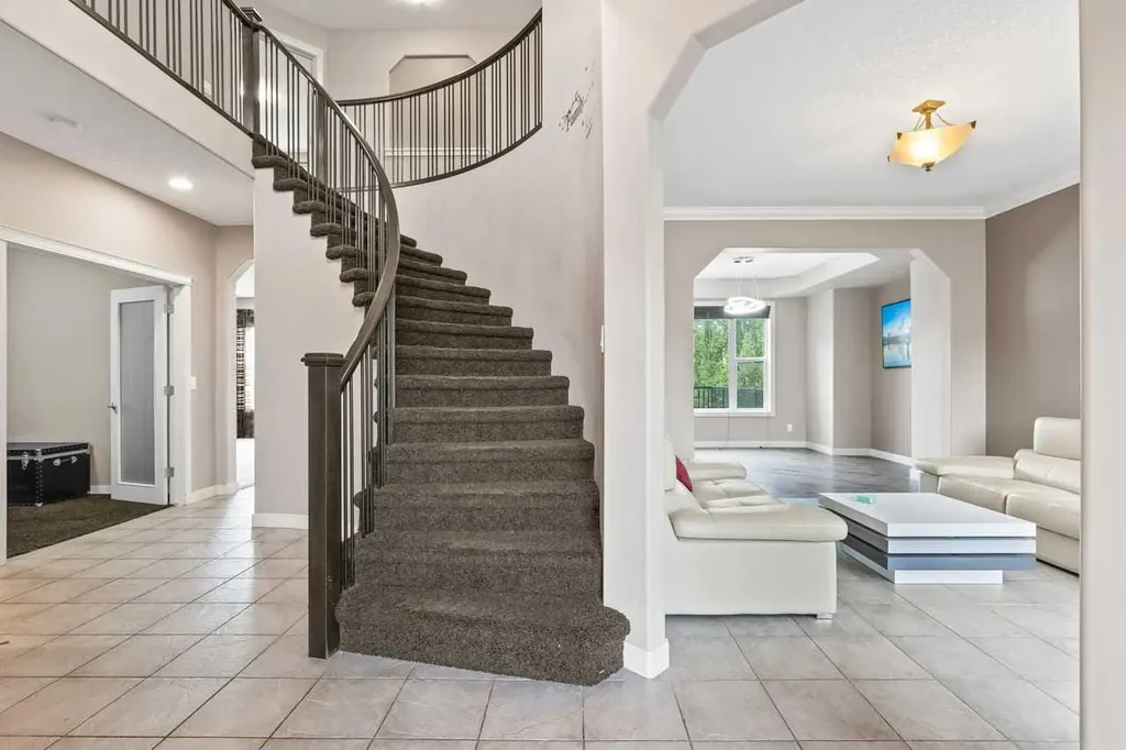 1863 Panatella Boulevard NW Calgary AB T3K 0H3