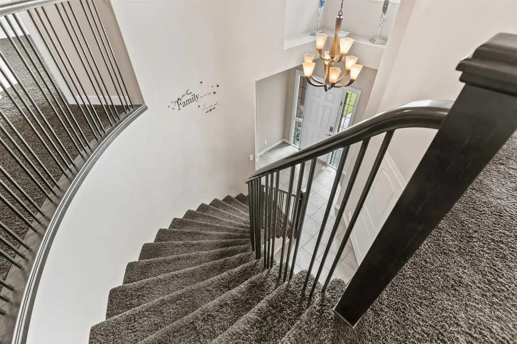 1863 Panatella Boulevard NW Calgary AB T3K 0H3