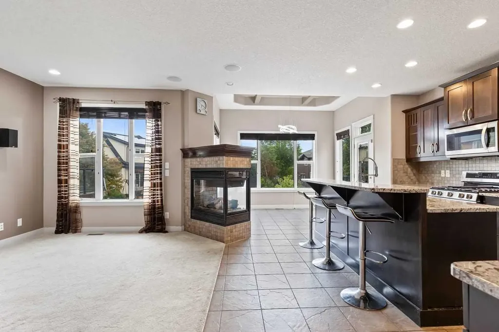 1863 Panatella Boulevard NW Calgary AB T3K 0H3