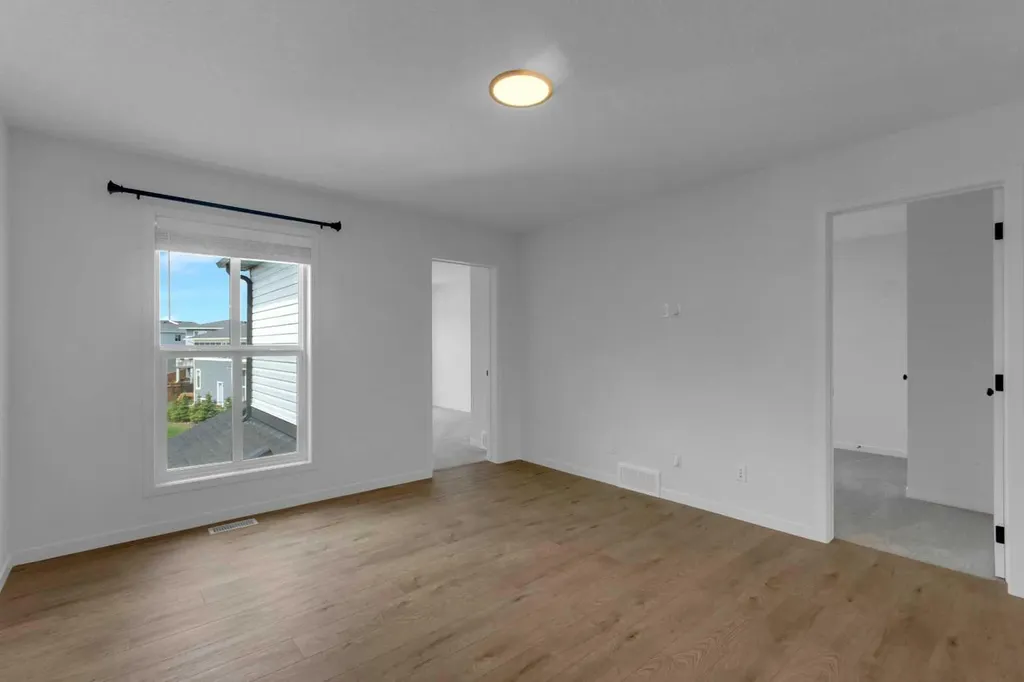 102 Setonstone Manor SE Calgary AB T3M 3G4