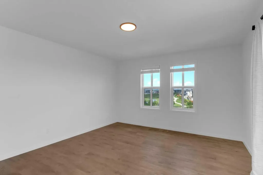 102 Setonstone Manor SE Calgary AB T3M 3G4