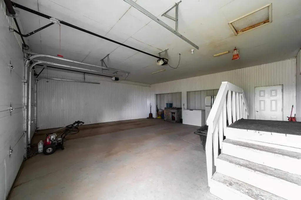 41176 Rr 154 Rural Flagstaff County AB T0B 1N0