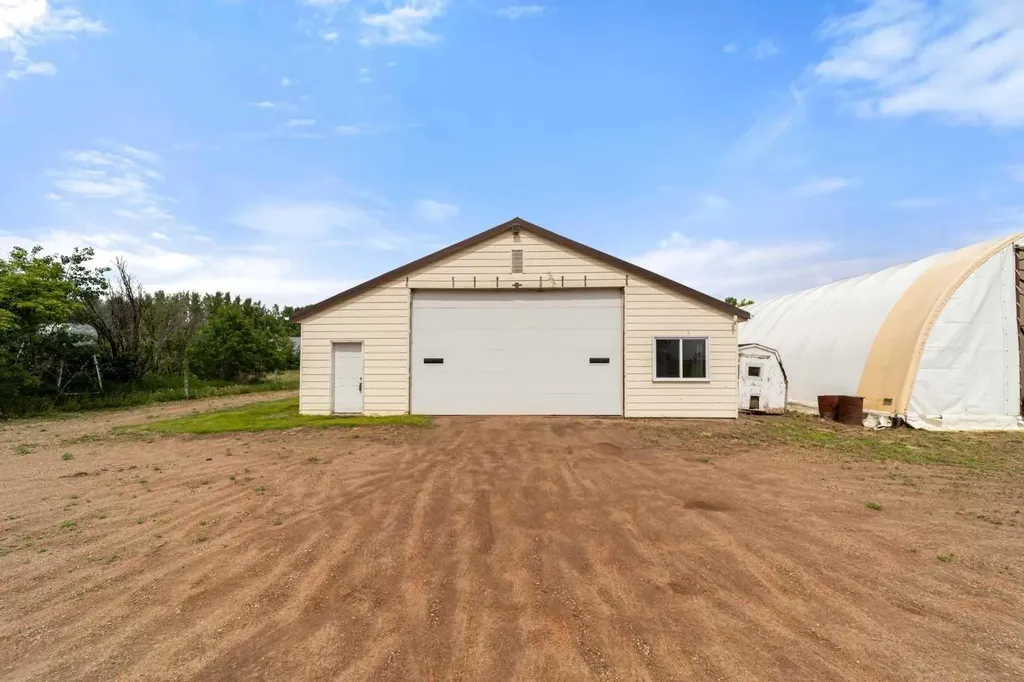 41176 Rr 154 Rural Flagstaff County AB T0B 1N0