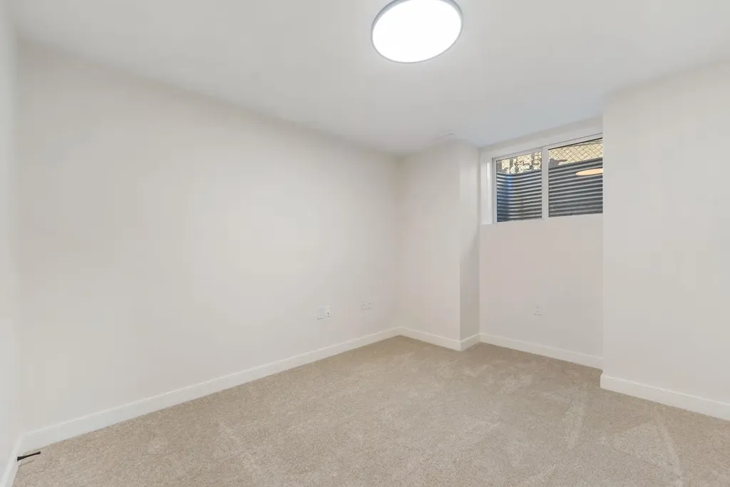 125 Discovery Place SW Calgary AB T3H 4N5