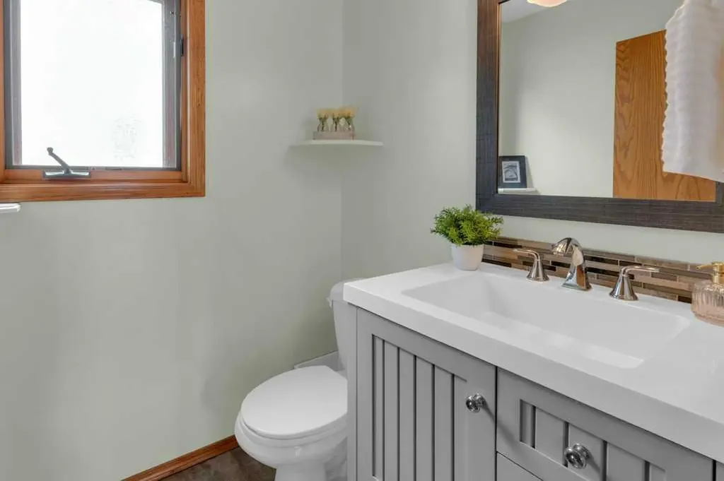 116 West Terrace Point Cochrane AB T4C 1R6