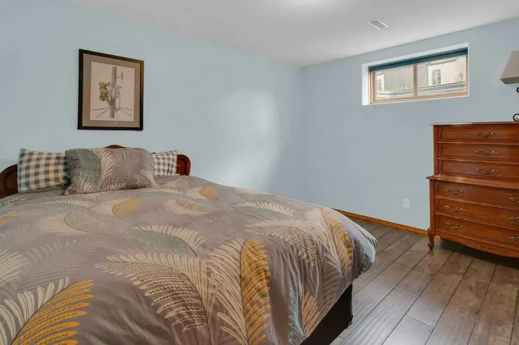116 West Terrace Point Cochrane AB T4C 1R6