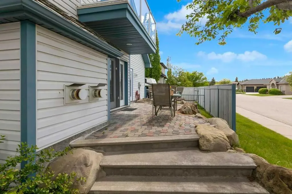 116 West Terrace Point Cochrane AB T4C 1R6
