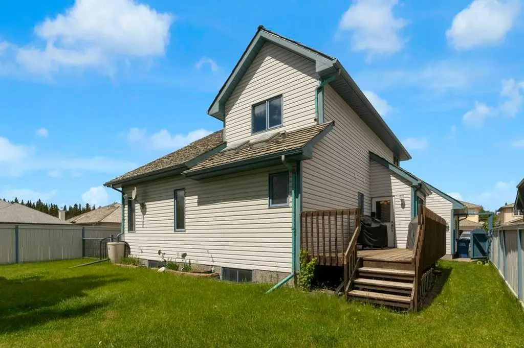 116 West Terrace Point Cochrane AB T4C 1R6