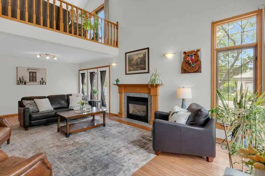116 West Terrace Point Cochrane AB T4C 1R6
