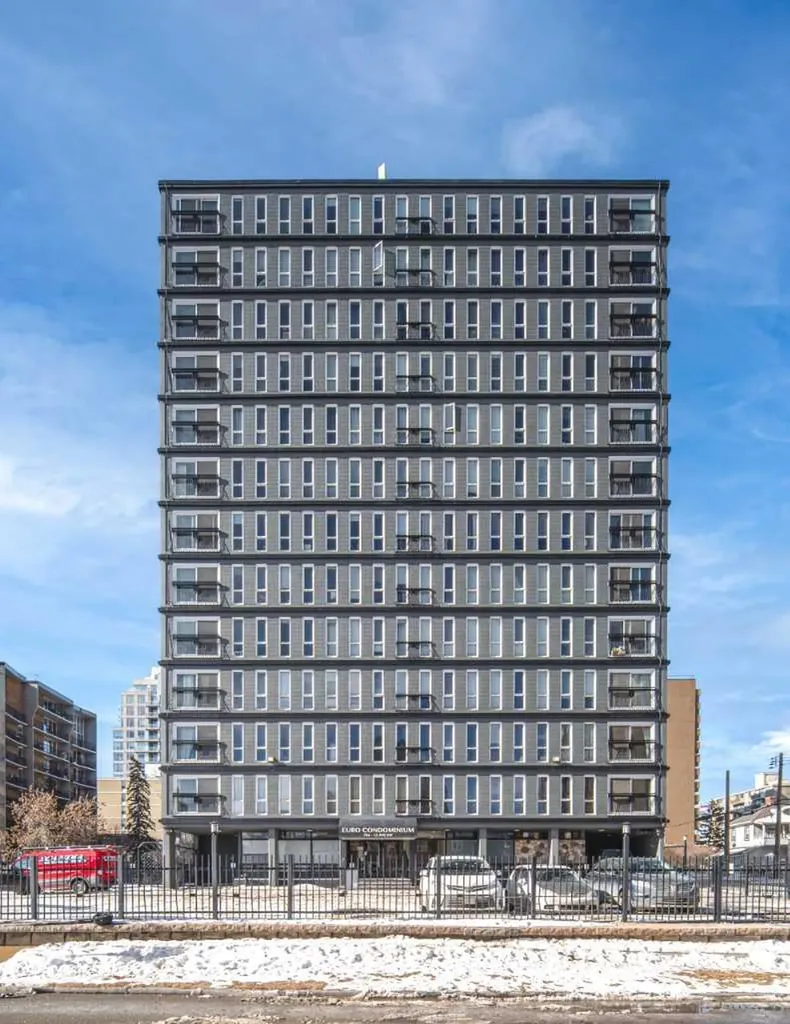 706 15 Avenue SW Calgary AB T2R 0R7