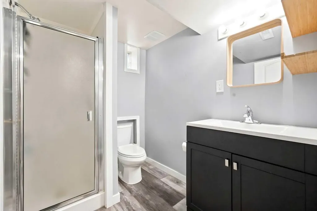 4410 40a Avenue Red Deer AB T4N 2X4