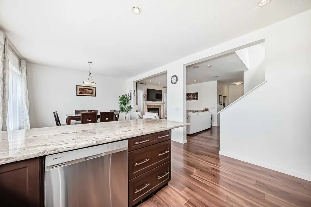 33 Redstone Drive NE Calgary AB T3N 0N2