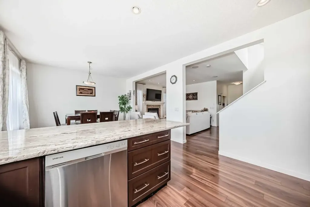 33 Redstone Drive NE Calgary AB T3N 0N2