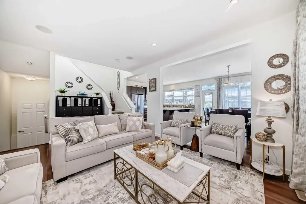 33 Redstone Drive NE Calgary AB T3N 0N2