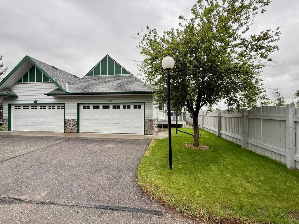 211 Baker Creek Place SW High River AB T1V 1V6