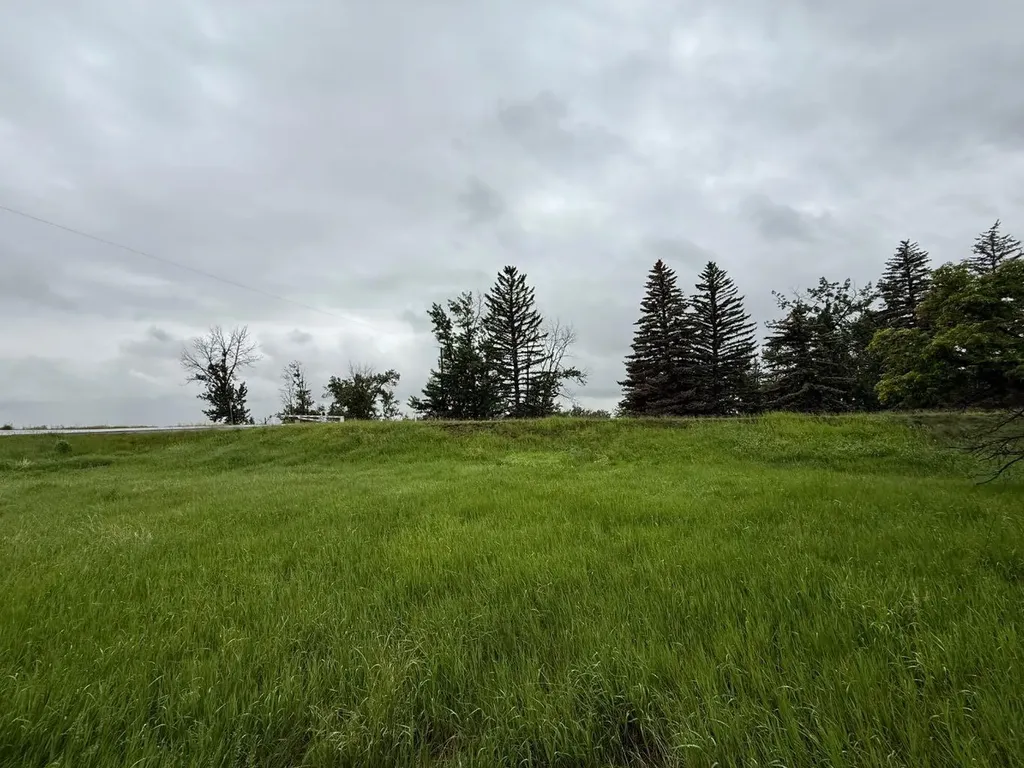 211 Baker Creek Place SW High River AB T1V 1V6