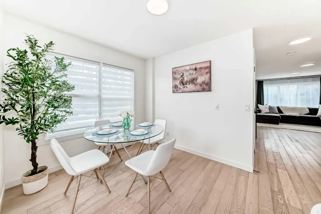 258 Fireside Drive Cochrane AB T4C 2L6