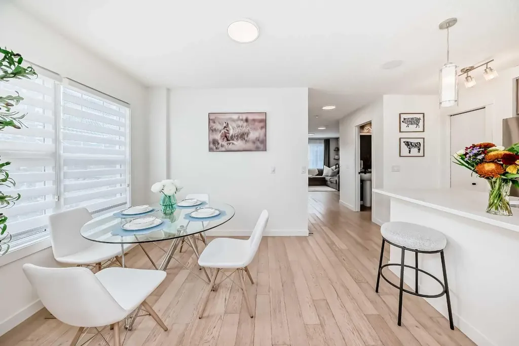 258 Fireside Drive Cochrane AB T4C 2L6