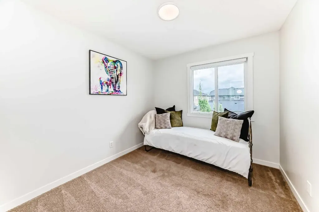 258 Fireside Drive Cochrane AB T4C 2L6