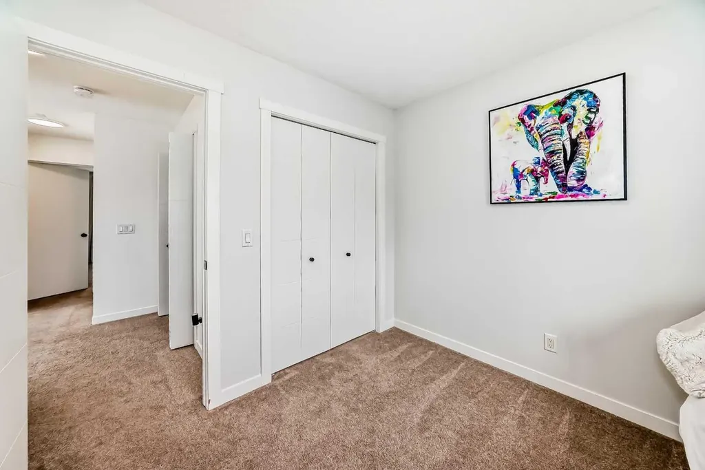 258 Fireside Drive Cochrane AB T4C 2L6