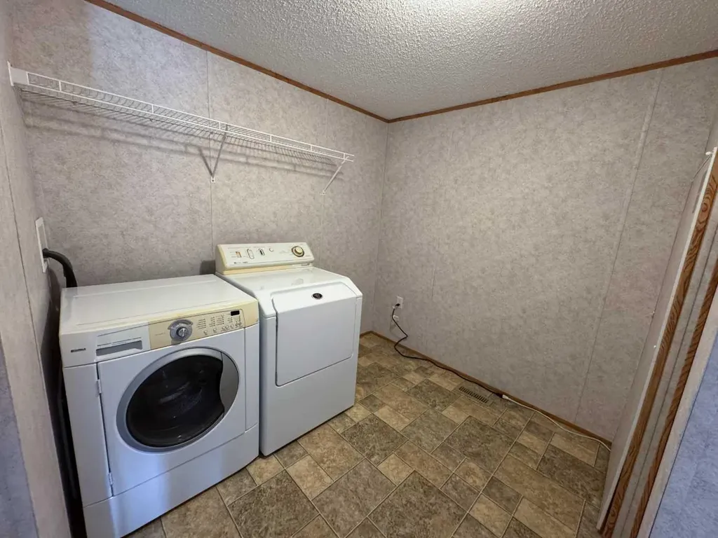 305 Rodeo Drive Fort Macleod AB T0L0Z0