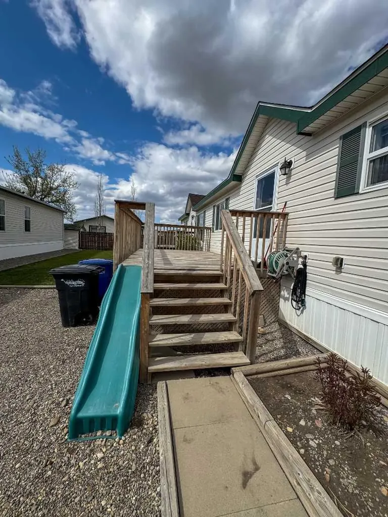 305 Rodeo Drive Fort Macleod AB T0L0Z0