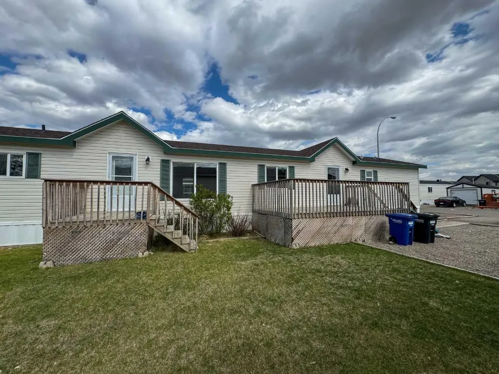 305 Rodeo Drive Fort Macleod AB T0L0Z0